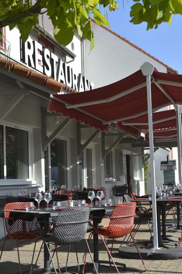 Logis Cris Hotel Et Restaurant, Lyon Sud-Est Corbas Exteriér fotografie